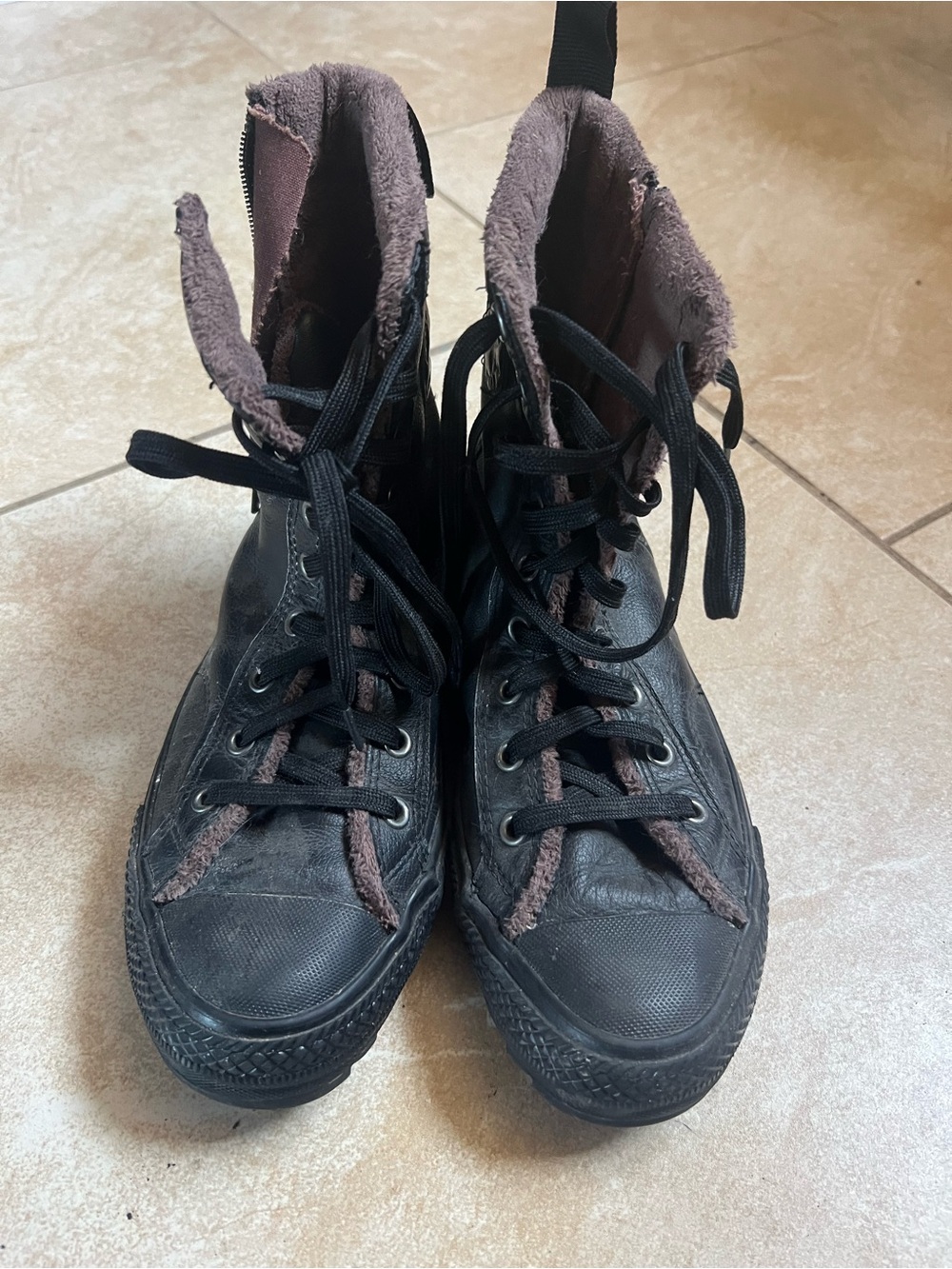 Black Converse High-Top Lace-Up Women's Boots with Plush Trim